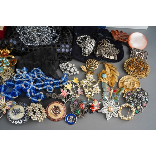 636 - Collection of costume  jewellery to include silver chains and pendants, vintage brooches including S... 