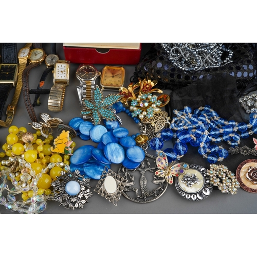 636 - Collection of costume  jewellery to include silver chains and pendants, vintage brooches including S... 