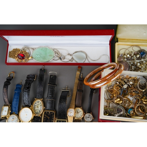 636 - Collection of costume  jewellery to include silver chains and pendants, vintage brooches including S... 