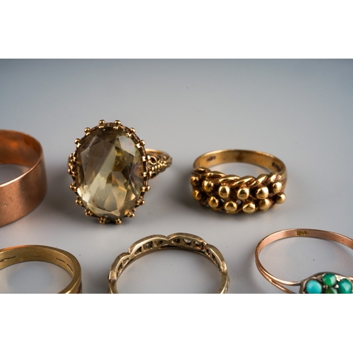 640 - Collection of 9 ct gold rings to include smoky quartz set, 7 sapphire set band, wedding band and 2 e... 