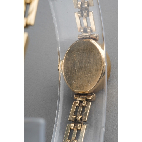 748 - 9 ct gold ladies Rotary watch with a 9ct gold strap, gross weight 12.6g