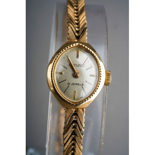 755 - 9ct Gold Acurist Ladies wrist watch with 9 ct gold strap, gross weight 17.3g