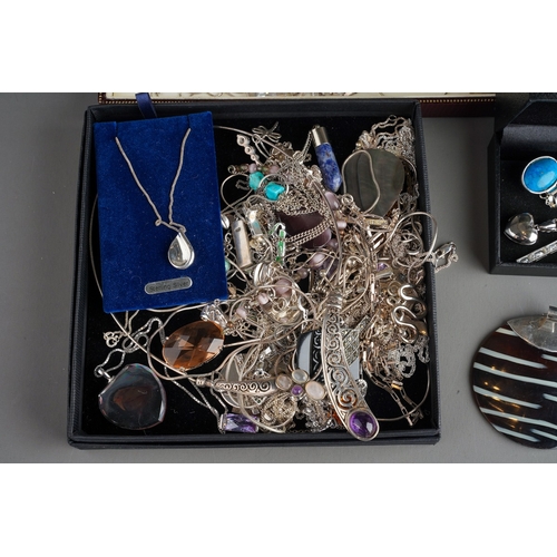 776 - Large collection of silver jewellery to include necklaces, pendants, bracelets, most stamped 925, so... 