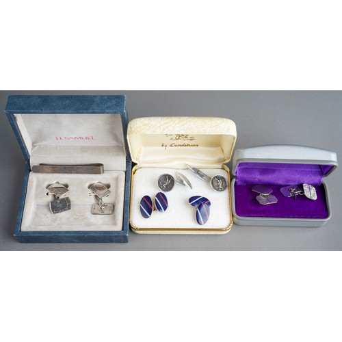 780 - Two pairs of silver Men's cufflinks; pair of plated cufflinks with golfing, silver tie pin etc