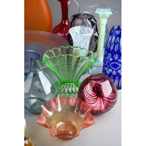 840 - Collection of glassware to include Venetian glass bowl, sweet, Vaseline glas candle stick, Murano gl... 