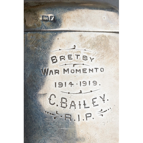 884 - A WWI silver Memorial vesta case, engraved BRETBY WAR MOMENTO 1914-1919 C BAILEY RIP., hallmarked by... 