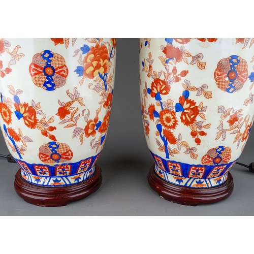 910 - Pair of large Chinese Style Imari pattern Ceramic Table Lamp Bases, approx. 47 cm tall including fit... 