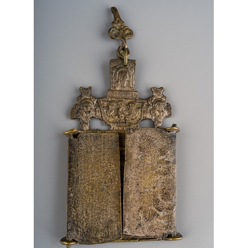 959 - A small Russian bronze orthodox icon triptych, cast in relief, suspended on a hanging clip, height 8... 