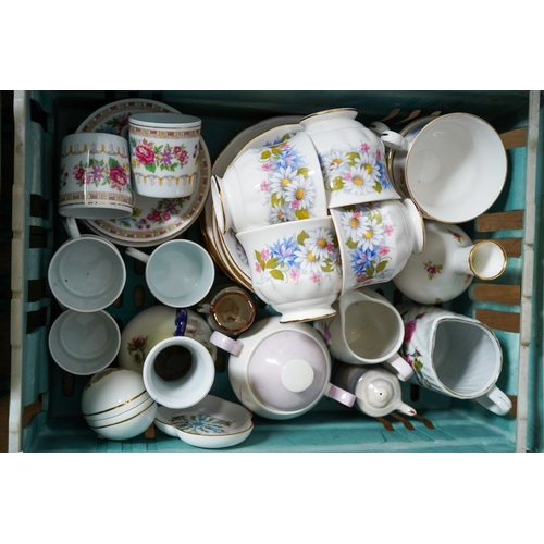 149 - Four boxes of assorted 20th century ceramics, mostly tea and dinner wares from the 1930-1960 era, in... 