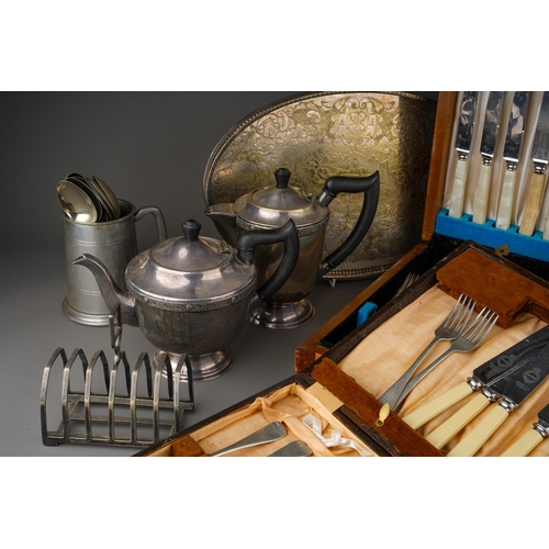 161 - A quantity of silver plate and chrome plate, including a four piece EPNS tea set on matching tray wi... 