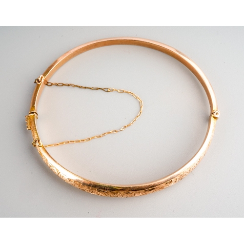 170 - 9 ct gold bangle, gross weight 6.5g