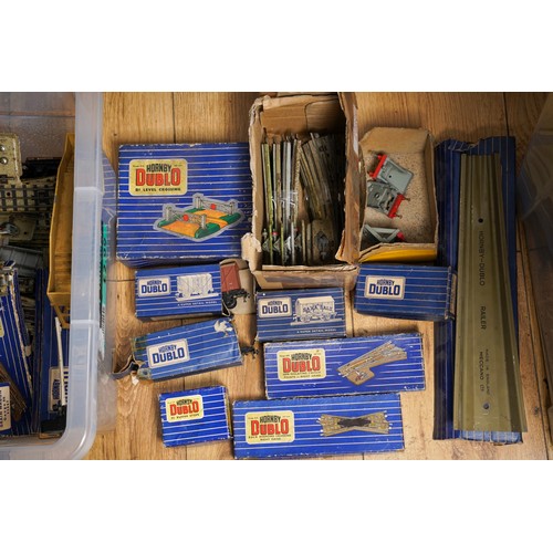 371 - A large collection of vintage Hornby Dublo Meccano OO gauge tracks together with various accessories... 