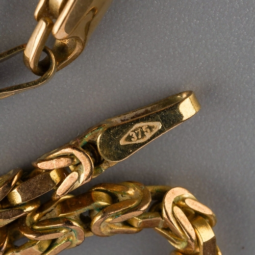 692 - 9 ct gold chain, gross weight 13.8g, length folded 27 cm