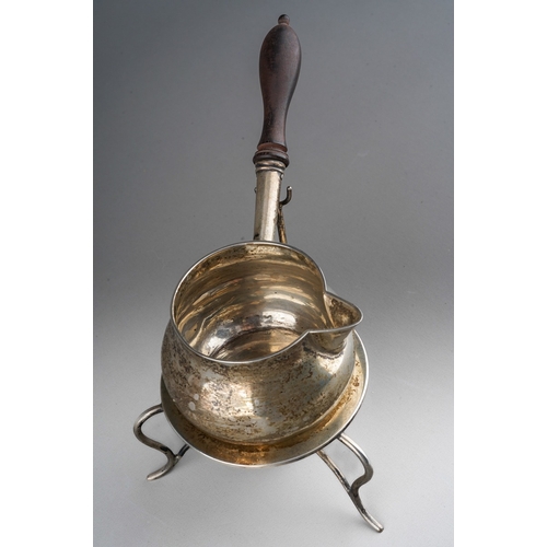 722 - A Victorian plain silver brandy warmer on stand with burner, the pan with turned wooden handle, all ... 