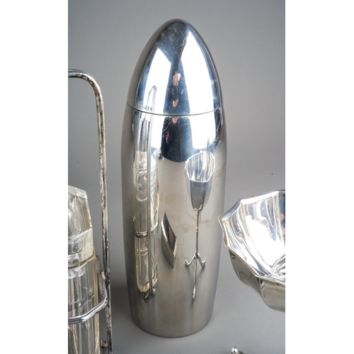 726 - A collection of silver plate, EPNS, EP to include a bullet shaped cocktail shaker, an early 20th Cen... 