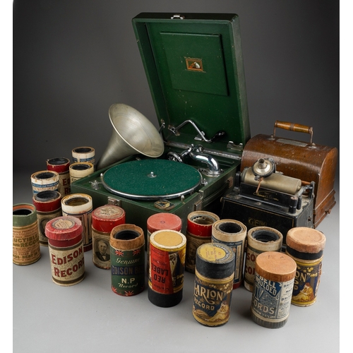 732 - An early 20th Century American Edison Gem phonograph in original box, serial number G63567 with trum... 