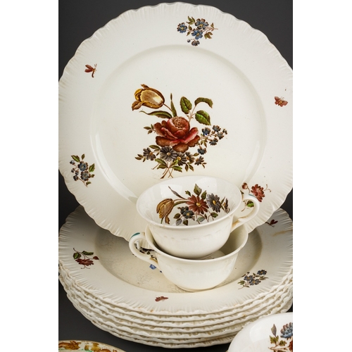 742 - Assorted ceramics to include: Carlton Ware blush ivory 268930 vase; cottage ware butter dish and cov... 