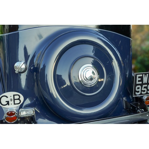 2000 - 1937 Daimler EL24 Light Limousine in blue/black, car chassis number 4053 with all associated paperwo... 