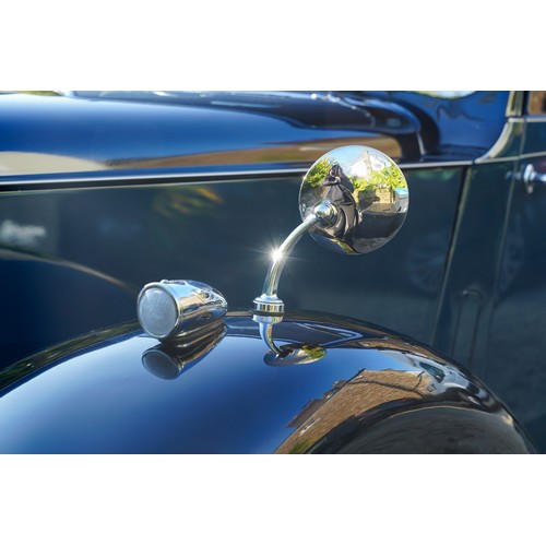 2000 - 1937 Daimler EL24 Light Limousine in blue/black, car chassis number 4053 with all associated paperwo... 