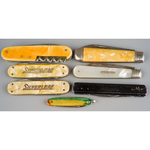 902 - Collection of pen and fruit knives together with Swiss army multipurpose army knife. One silver blad... 