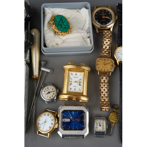 909 - A small parcel of costume jewellery and ladies and gents wrist watches, including a 925 silver dress... 