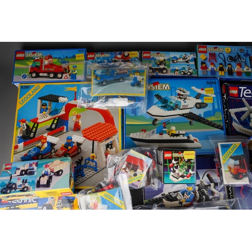 917 - A box of boxed and loose Lego including Lego System, Lego Technic, LegoLand etc.  Contents not check... 