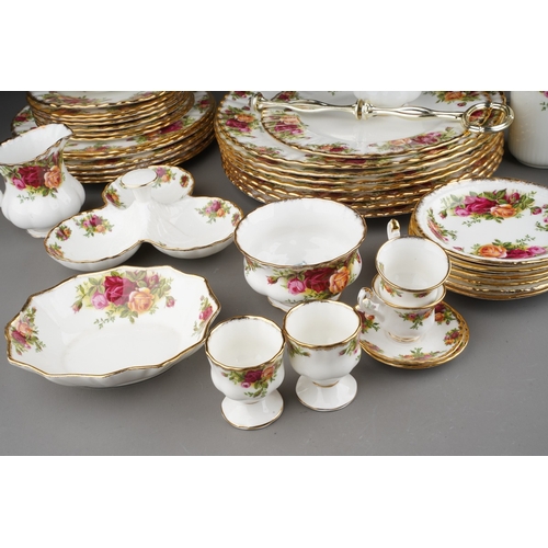 32 - A collection of Royal Albert 