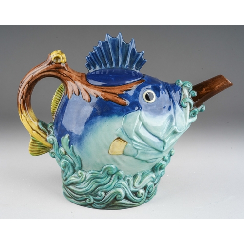 118 - Minton archive collection fish teapot limited edition of 2500 this is no 500 in original box with th... 