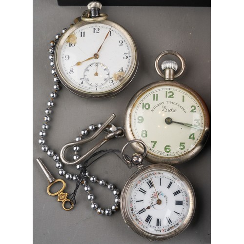 216 - A Victorian silver cased open face pocket watch, white enamel and painted dial with Roman numerals, ... 