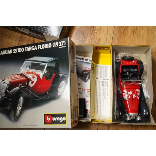 280 - Two boxes of mostly Burago boxed diecast model vehicles, comprising nine Burago 1:18, 1:24 and 1:25 ... 