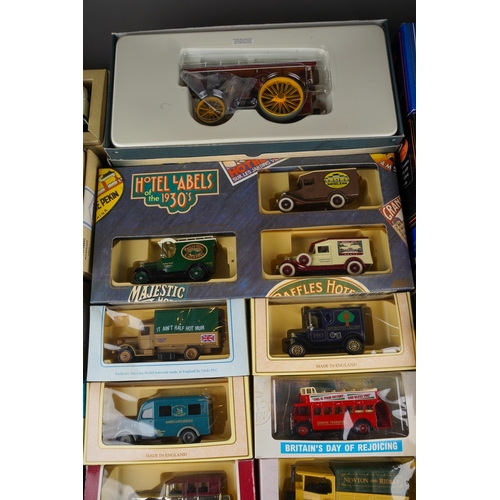 281 - A box of mostly boxed Corgi Lledo and other diecast vehicles, including 80103 limited edition Fowler... 