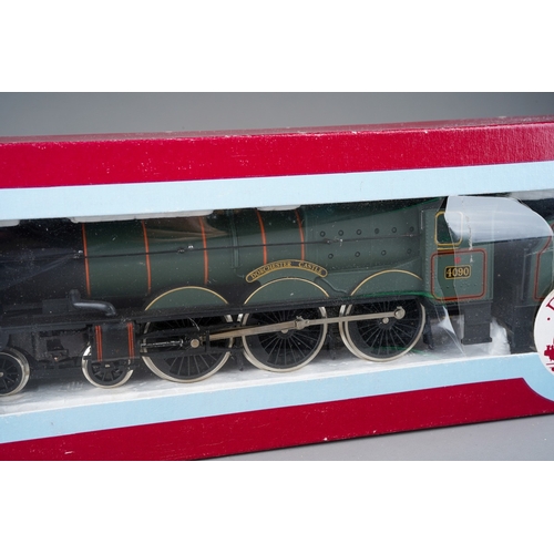 292 - A boxed Dapol OO gauge D5 Castle Class 4-6-0 'Dorchester Castle' #4090 in BR Lined Green, a few mark... 