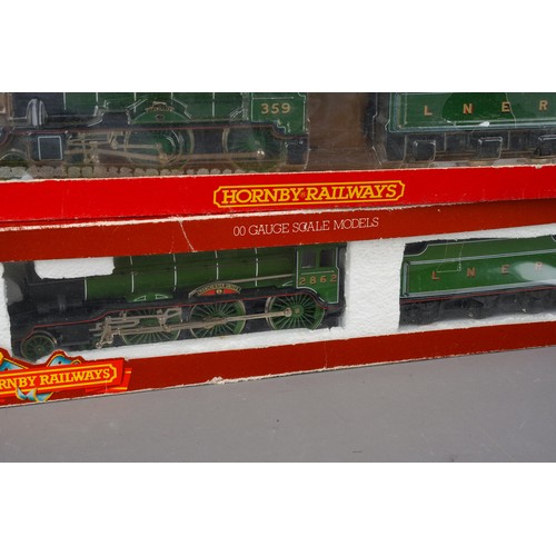 360 - Hornby 00 Gauge Locomotives x 3 to include R.053 LNER Class B17 Loco 'Manchester United', R.859 LNER... 