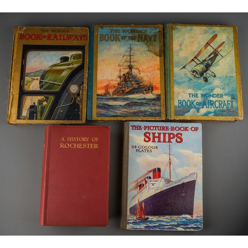 428 - Collection of five books including three vols - The Wonder Book of Railways, Aircraft and Navy, publ... 