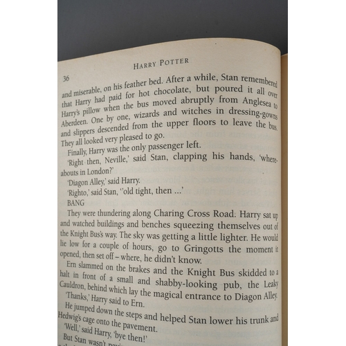 432 - ***AWAY*** Rowling, J K - Harry Potter and the Prisoner of Azkaban, Bloomsbury, 1998, paperback, 1st... 