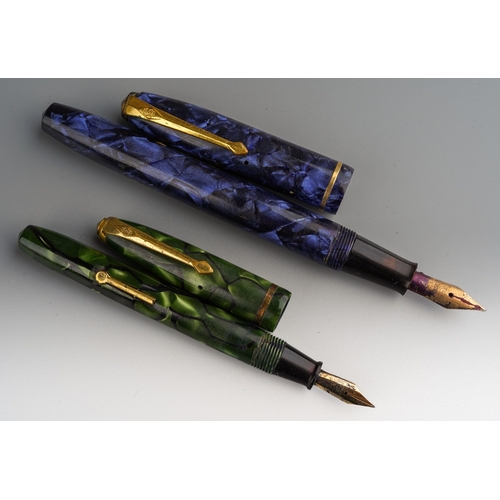 443 - A vintage Conway Stewart no 85 fountain pen with 14ct stamped no 3 nib., blue mottled body together ... 