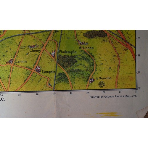 468 - WWI era Daily Mail Birds Eye map of the British Front dated