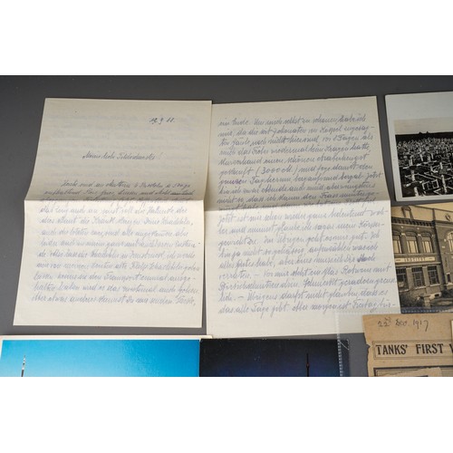 469 - Collection of German WWI era militaria to include letters, death notices, postcards etc.