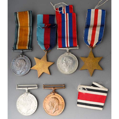 471 - Two WWI medals including War awarded to 1187 PTE A TURNER S.STAFF R and Special Constabulary awarded... 