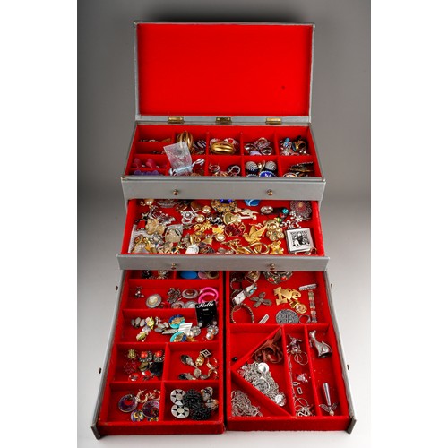 631 - Large collection of costume jewellery in grey set of jewellery draws to include earrings, brooches, ... 