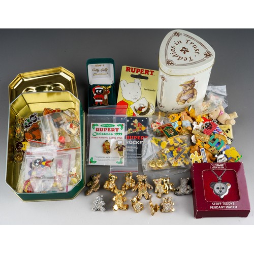 644 - Collection of costume jewellery to include Steiff pendant watch, bear pins and brooches, Rupert badg... 