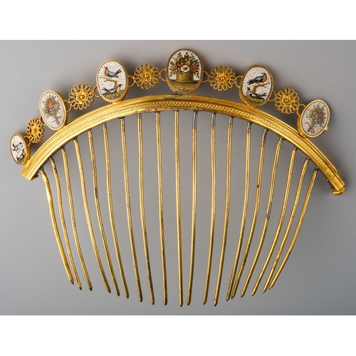 650 - Georgian era Grand Tour micro mosaic hair ornament comb set in gilt metal and high carat gold, 6 mic... 