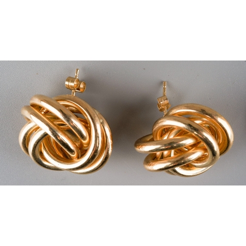 669 - Two pairs of 9k gold earrings, gross weight 7.2g