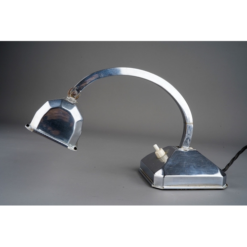 897 - A small Art Deco chrome banker's desk lamp, with adjustable shade and angle adjuster at base, cream ... 