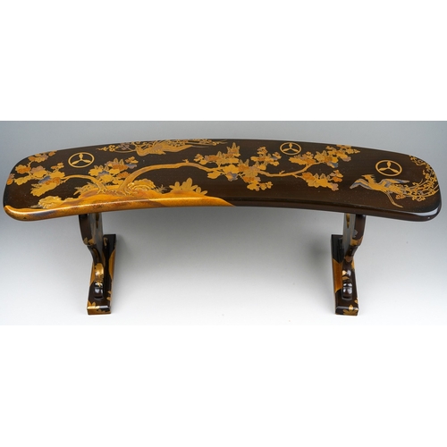 87 - An Edo period (1615-1868), early/mid 19th century black lacquered Kyosoku (armrest)
decorated in gol... 