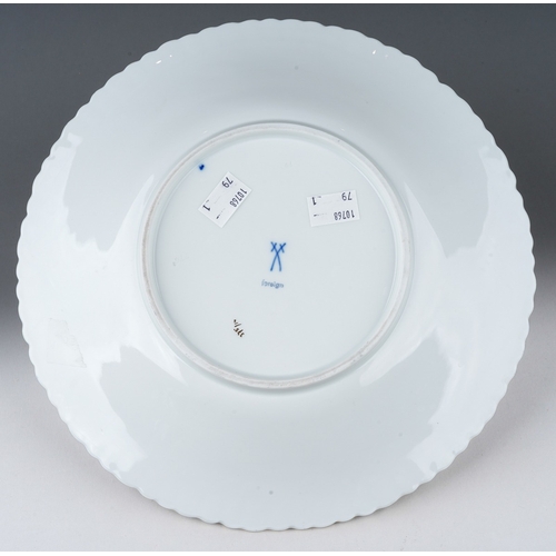138 - A second half 20th century Meissen plate, gilt scalloped edge and the plate relief moulded with gilt... 