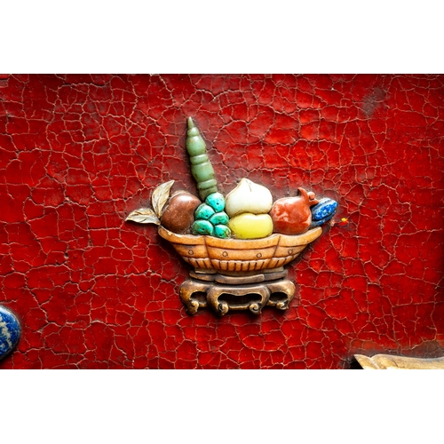 142 - A pair of 20th century Chinese floorstanding screens on separate stands, each decorated in the form ... 