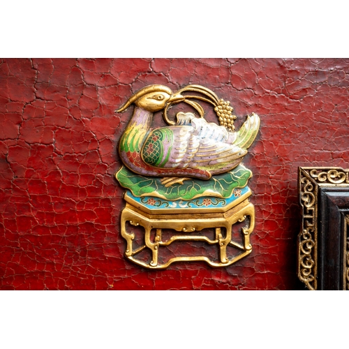 142 - A pair of 20th century Chinese floorstanding screens on separate stands, each decorated in the form ... 