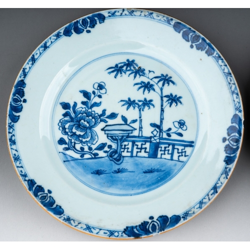 233 - Four assorted late 18th / early 19th century Chinese plates, three blue and white, one in the Imari ... 