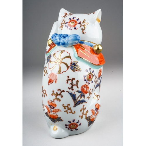 298 - A reproduction porcelain model of a lucky cat in the Imari palette, unmarked, height 18cm